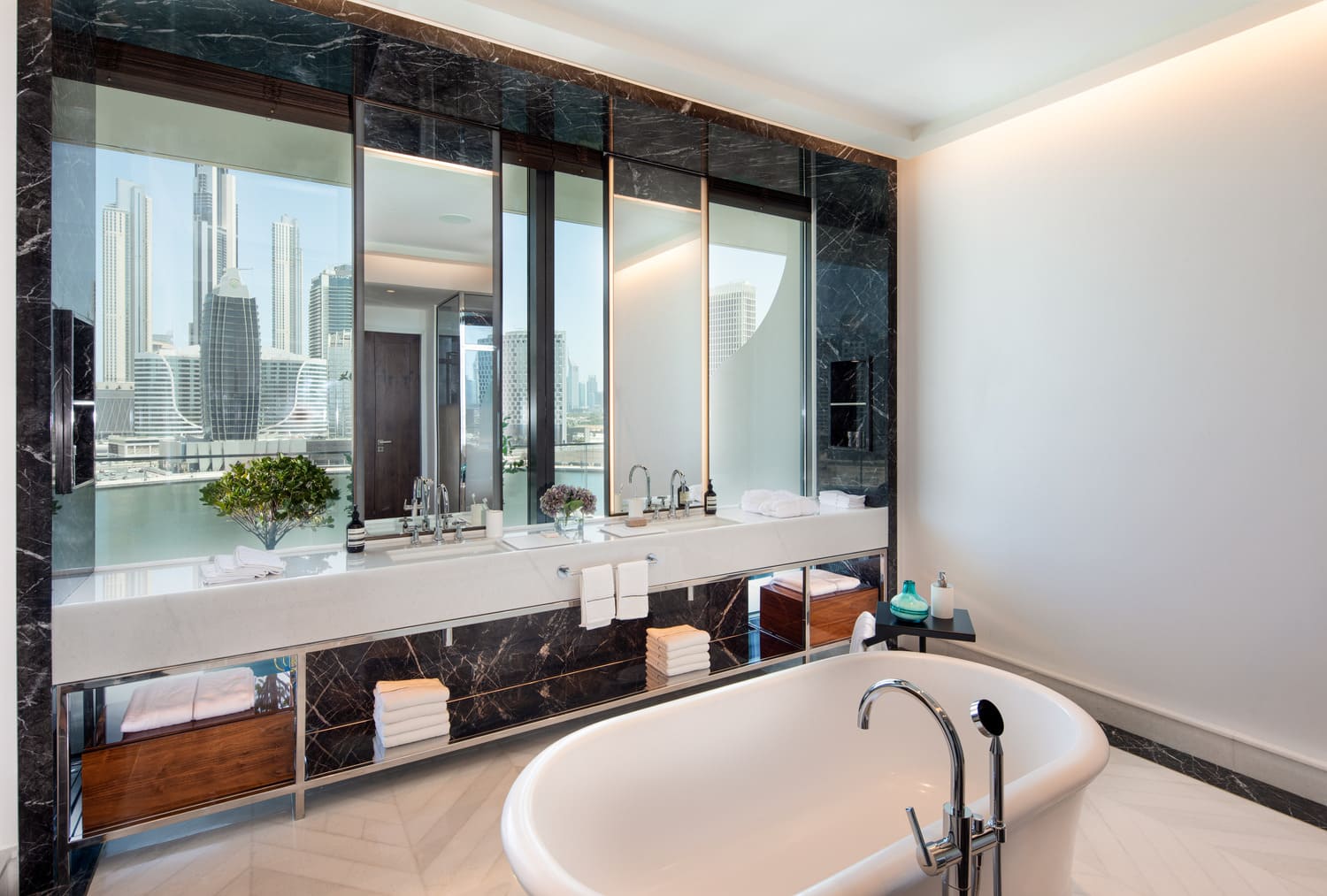 The LANA Residences by Omniyat Properties, image 18 of 30. Render supplied by developer.