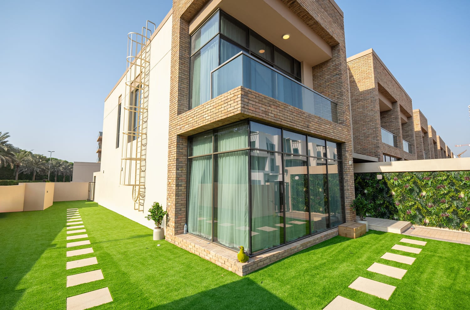 Eleganz by Danube, image 19 of 48. Render supplied by developer.