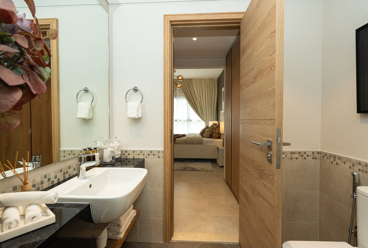 Eleganz by Danube, image 40 of 48. Render supplied by developer.