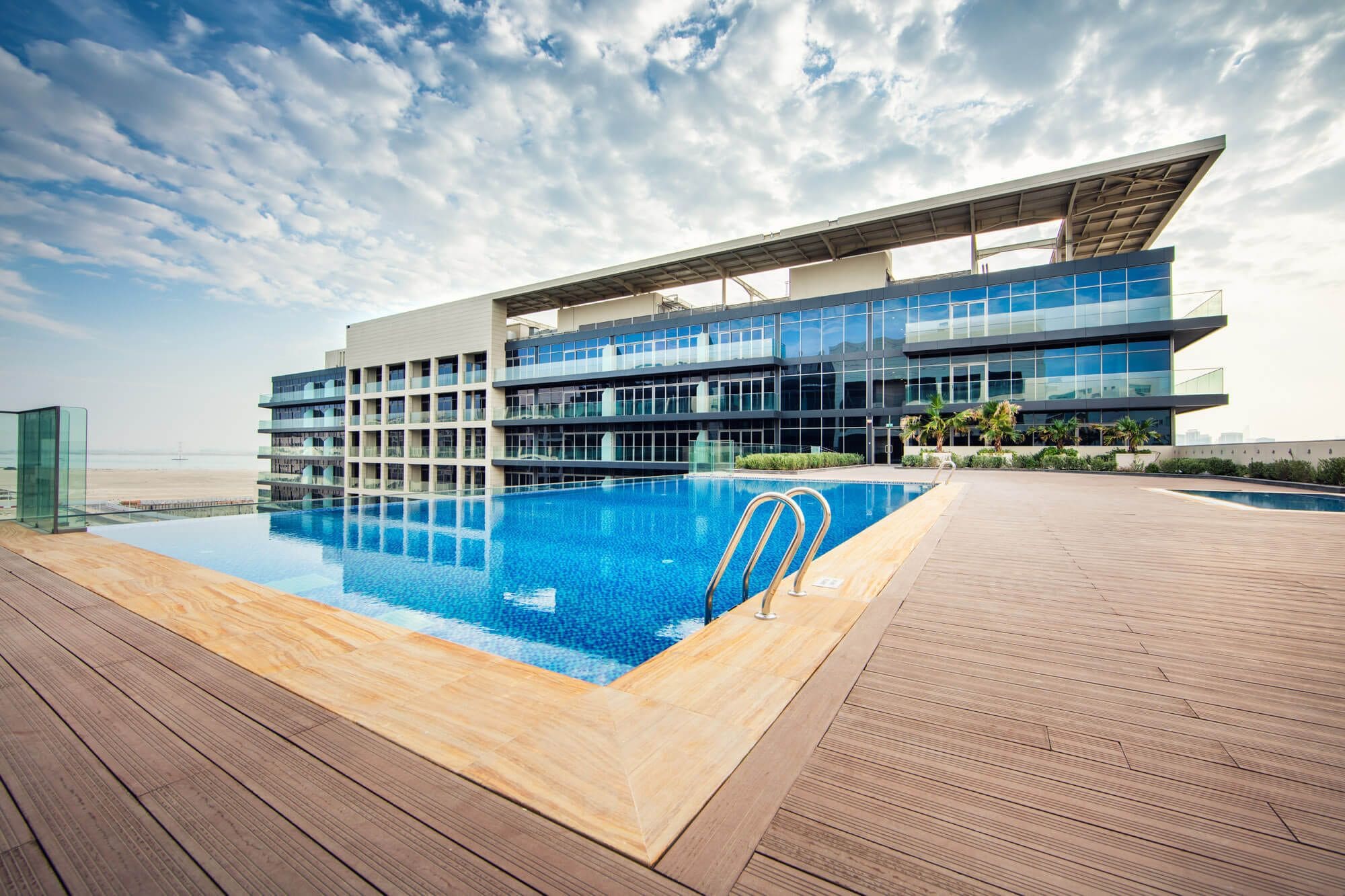 Bloom Arjaan by Rotana by Bloom Properties, Saadiyat Island. Render supplied by developer.