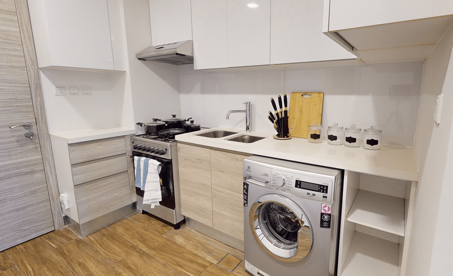 SOL Bay, image 7 of 11. Render supplied by developer.