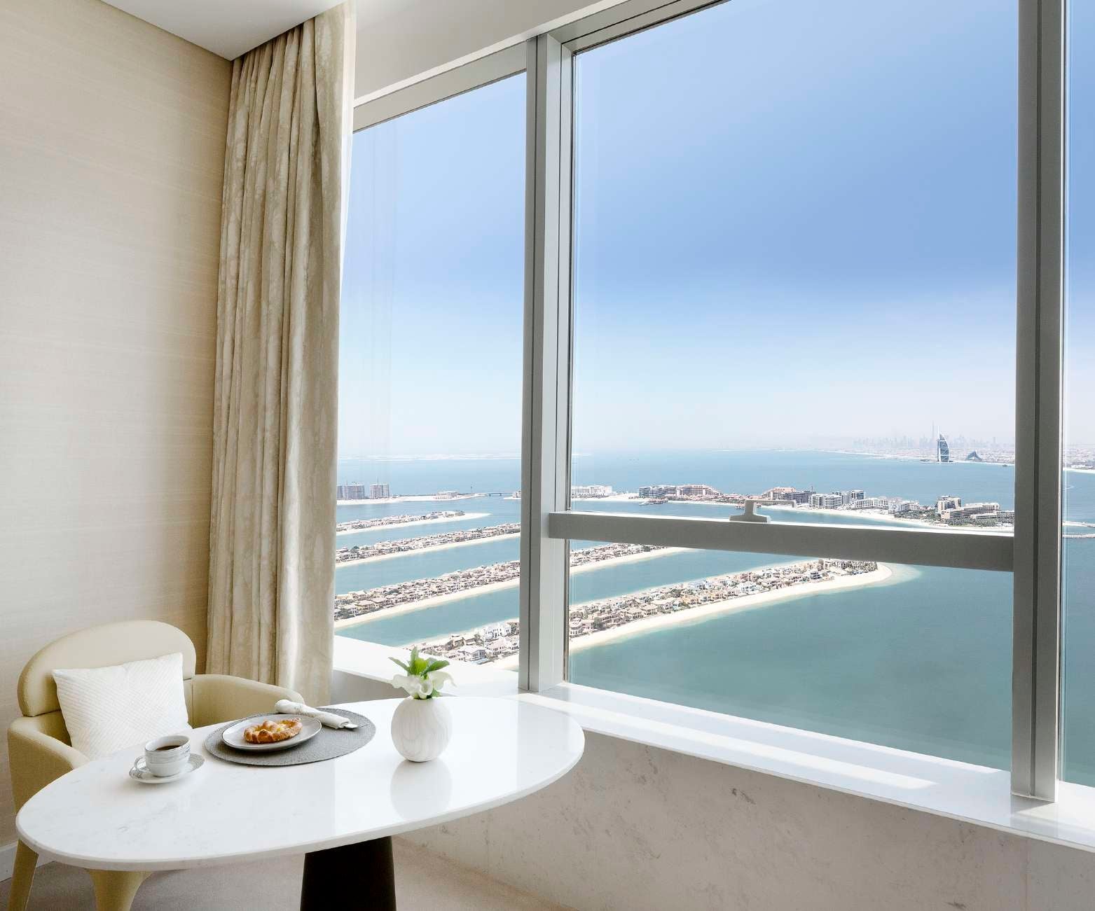 The Palm Tower by Nakheel, image 4 of 9. Render supplied by developer.